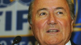 “الفيفا” تطلب من الاتحادين الجزائري والمصري اقتراح ثلاث دول