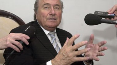 FIFA president Blatter to visit Algeria end of the year