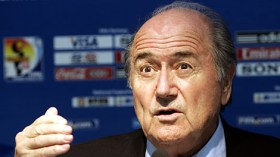 الفيفا: المنافسة على لقب البطولة الجزائرية اشتعلت