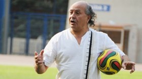 الشلفاوة غاضبون من بلحوت بسبب الاحتفاظ بالكاميرونيين