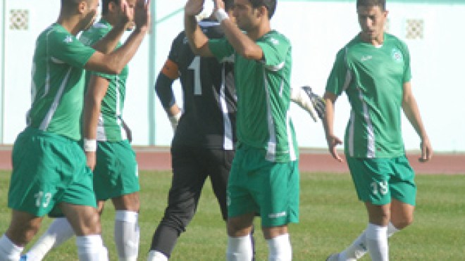 الفاف  تضع  أمام  الفريق  4  ملاعب  لاستقبال  منافسيه  في  العودة