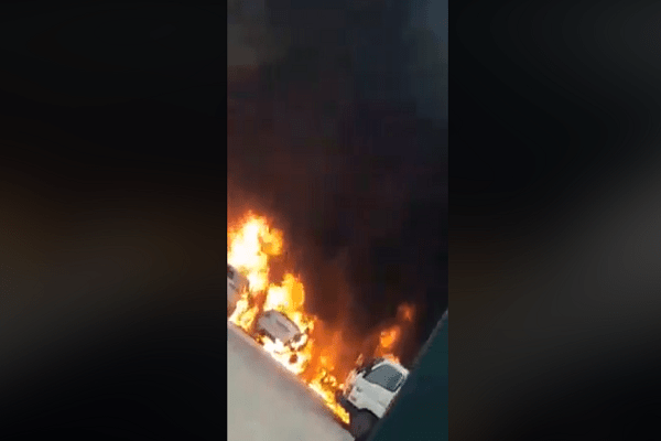 Chéraga: Un incendie ravage le  parking de l’agence BNP Paribas