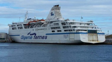 Bad weather: 1,100 Algerian passengers stuck in French port