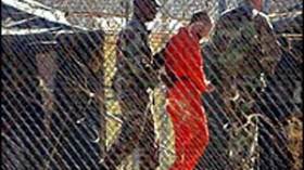 وفد من وزارة العدل يتأكد من هوية 17 معتقلا جزائريا بسجن غوانتنامو