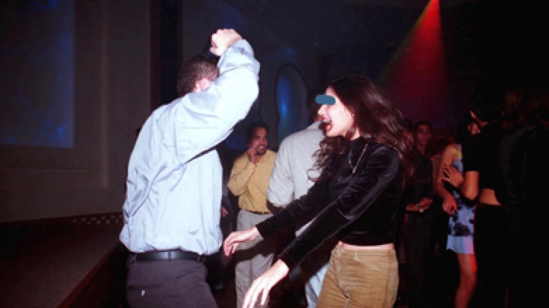 حفلات صاخبة وأعراس خاصة في الشيراطون بأموال الدولة