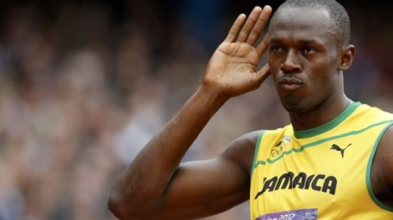 نجم ألعاب القوى “بولت” يصلح ما أفسده كاهن في صلاته!