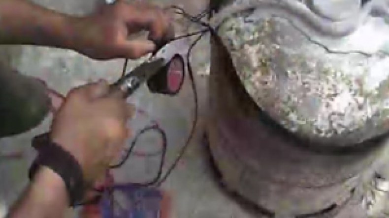 إنفجار‭ ‬قنبلة‭ ‬وتفكيك‭ ‬أخريتين‭ ‬بميزرانة