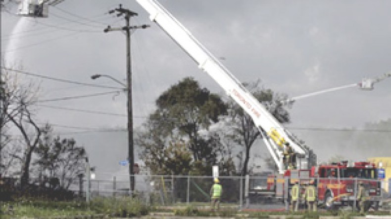 انفجار في مستودع للجيش شرق القاهرة ..والسلطات تتكتم