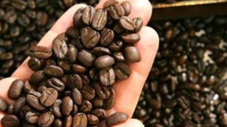 الجزائر مهددة بندرة في القهوة والسكر
