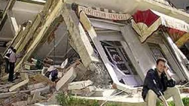 Algerian scientist : gap in  ozone layer shrank