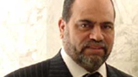 أبوجرة لـ”الشروق”: أخطرت بوتفليقة بضرورة تدارك الوضع الاجتماعي وإنقاذ الشباب