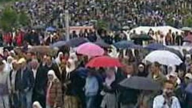 Bosnie: les musulmans commémorent le massacre de Srebrenica