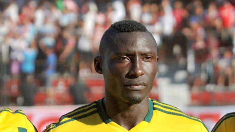 الشرطة تعاين كاميرات المراقبة لتحديد هوية المتورطين في مقتل إيبوسي