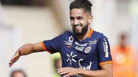 عقد بِأربعة مواسم ينتظر بودبوز مع بيتيس