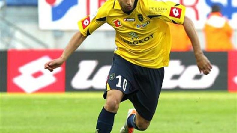 إدارة ليون تتربص ببدبوز لإقناعه بالإنضمام