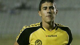 العايب: بونجاح لم ينضم بعد إلى النجم الساحلي