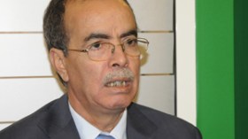 بوسنة  يكشف للشروق:مشروع الرئيس  أصبح  جاهزا  و600  عنوان  عن  الثورة  تم  طبعها