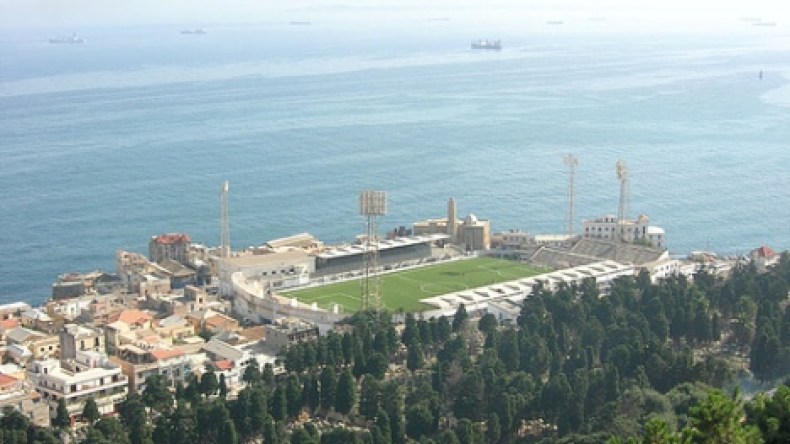 لقاء “العميد” والعلمة ينقل إلى ملعب “بولوغين”