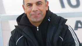 فؤاد‭ ‬بوعلي‭ ‬يدخل‭ ‬السباق‭ ‬لتدريب‭ ‬نصر‭ ‬حسين‭ ‬داي