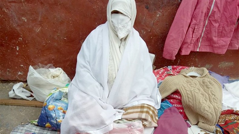 حفيدة قائد المقاومة الشعبية الشيخ بوعمامة مشرّدة وتبيع “الشّيفون” في وهران!؟