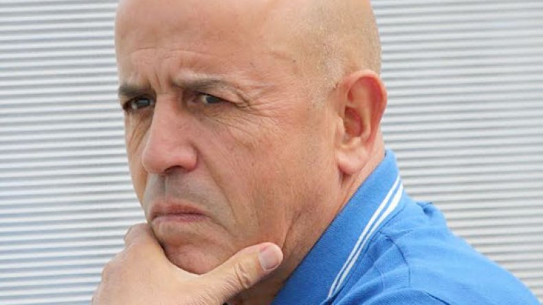 الكاب يستحق الصعود.. أرفض “لعبة المصعد” وبقائي مرهون بتوفر الإمكانات