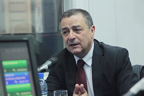 Algerian Symbol will be marketed on Monday, says industry minister