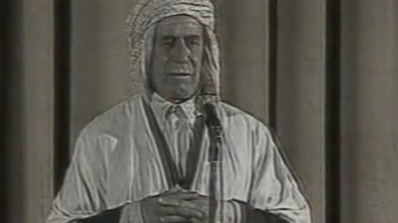 …يضحّك ويبكـّي!