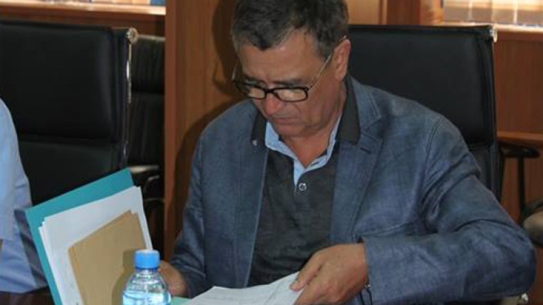 بوشوارب يعود من بوابة الأرندي