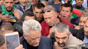 بوشاشي للجزائريين: “يجب أن نصبر”