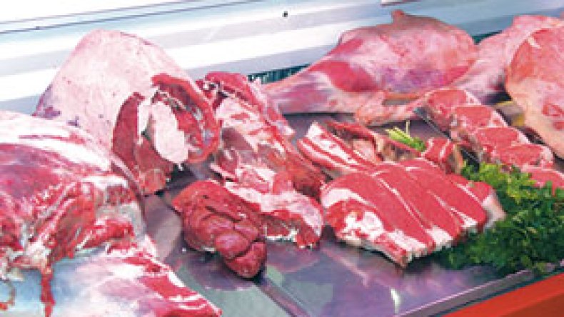 إتحاد التجار يتهم المذابح بإلهاب أسعار المواشي واللحوم