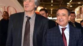 بوشوارب للفرنسيين: لم نراجع مبدأ 49/51 ونريد “شراكة استراتيجية” معكم