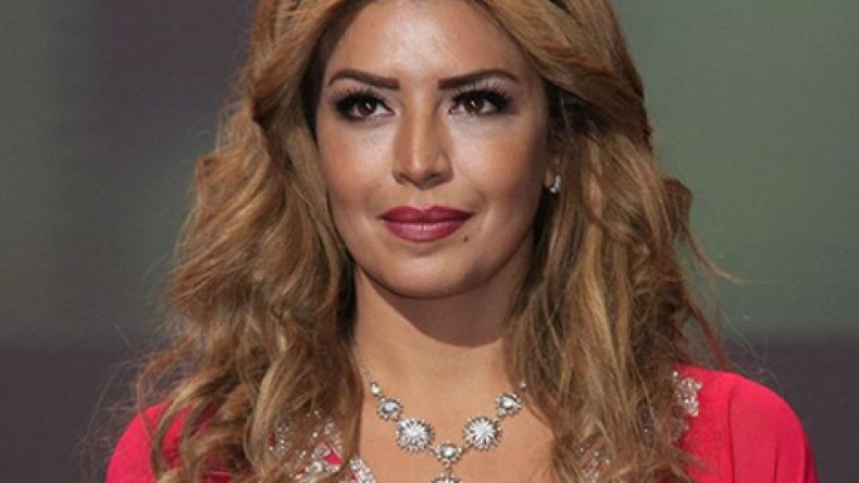 أمل بوشوشة: “لأن قلبي طيّب تأجل مسلسل عمرو دياب ليكون من نصيبي”!