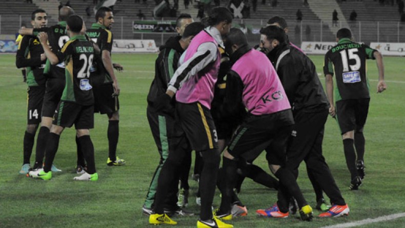 خاليلوزيتش تنقل إلى قسنطينة من أجل بوشريط