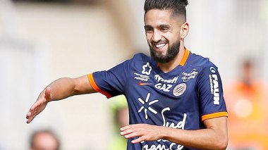 French Journalist Warns Jean-Michel Aulas Of Signing Ryad Boudebouz