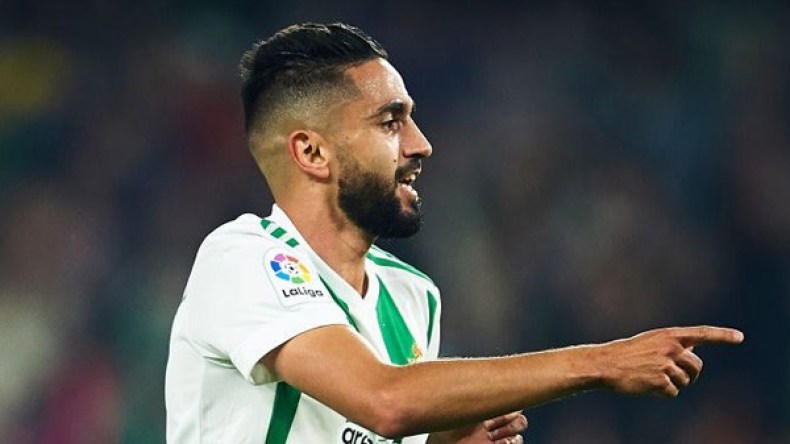 بودبوز يتعرض لـ”مؤامرة” فنية في فريق بيتيس إشبيليا