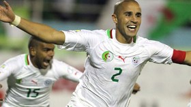 Bougherra décoré de l'Ordre du mérite