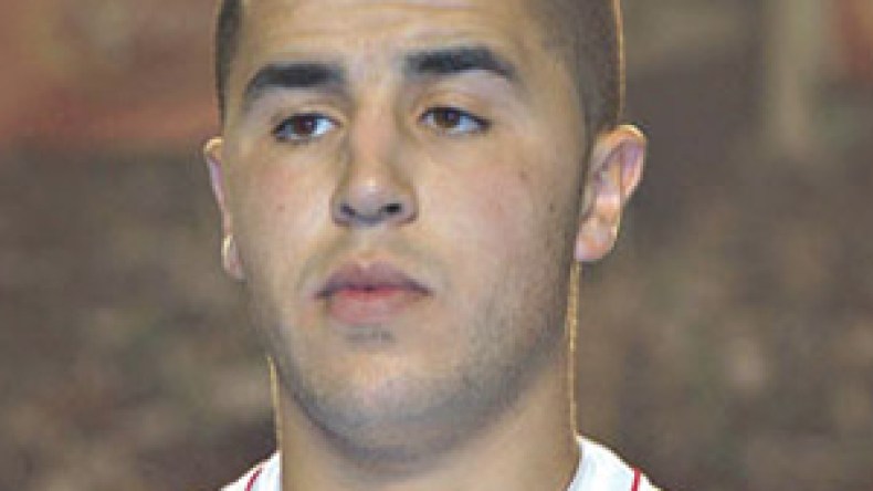 بوقرة يتحصل على تتويج مزدوج ويتمنى الفوز ببطولة اسكتلندا