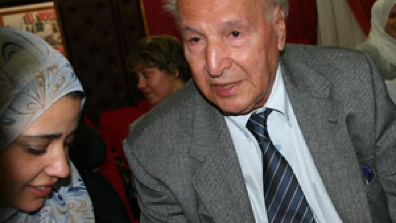 “يجب الضغط على فرنسا لتكشف عن مكان دفن أخي”