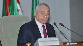 Bouhadja subit-il une pression au sein de l’hémicycle?