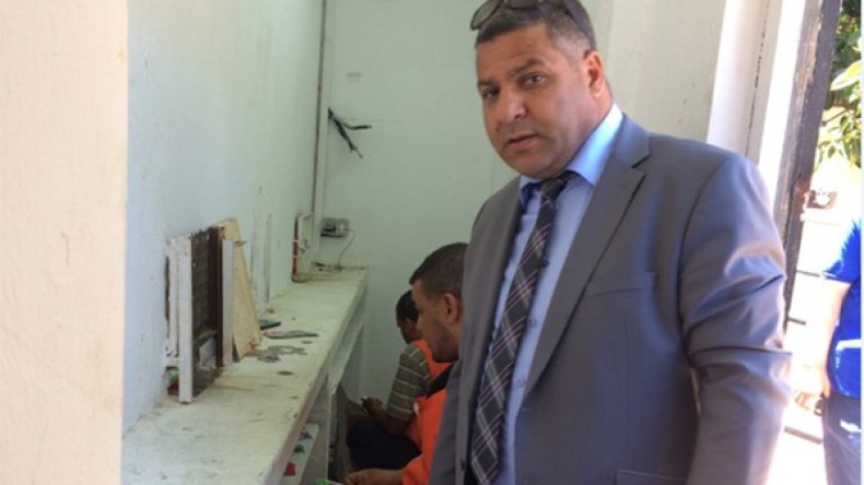 بوحفص يتلاعب بمصير 5 لاعبين.. والفيفا تهدد بإسقاط الشباب