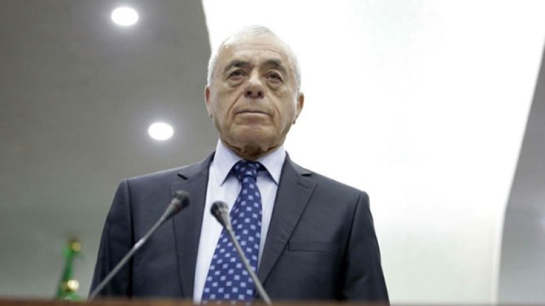 بوحجة “يتبرأ” من وساطة بين الأطباء المقيمين وحكومة أويحيى!