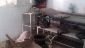 قاعة علاج “مركالة” بالبويرة تتحول إلى مرتع للحيوانات