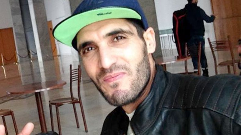 رسومات كاريكاتوريست “الشروق” باقي بوخالفة موضوع أطروحة دكتوراه بجامعة باتنة