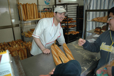Aïd el Fitr: l’Ugcaa appelle les boulangeries à assurer le service minimum