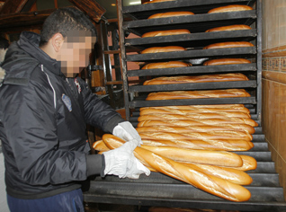 846 tons of spoilt baking powder seized in Algeria