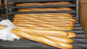 اتحاد التجار يطالب برفع سعر الخبزة الواحدة إلى 10 دنانير كأقل تقدير