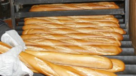 الخبازون يتراجعون عن الإضراب