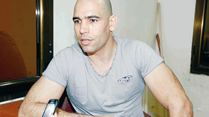 الملاكم بولودينات: المسؤولون يتلاعبون بي وليس هكذا يعامل الأبطال