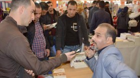 مأساة ألاف المغاربة والجزائريين دفعتني لكتابة “زوج بغال”