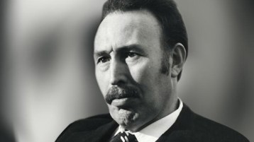 “الموسطاش”.. والآخرون!